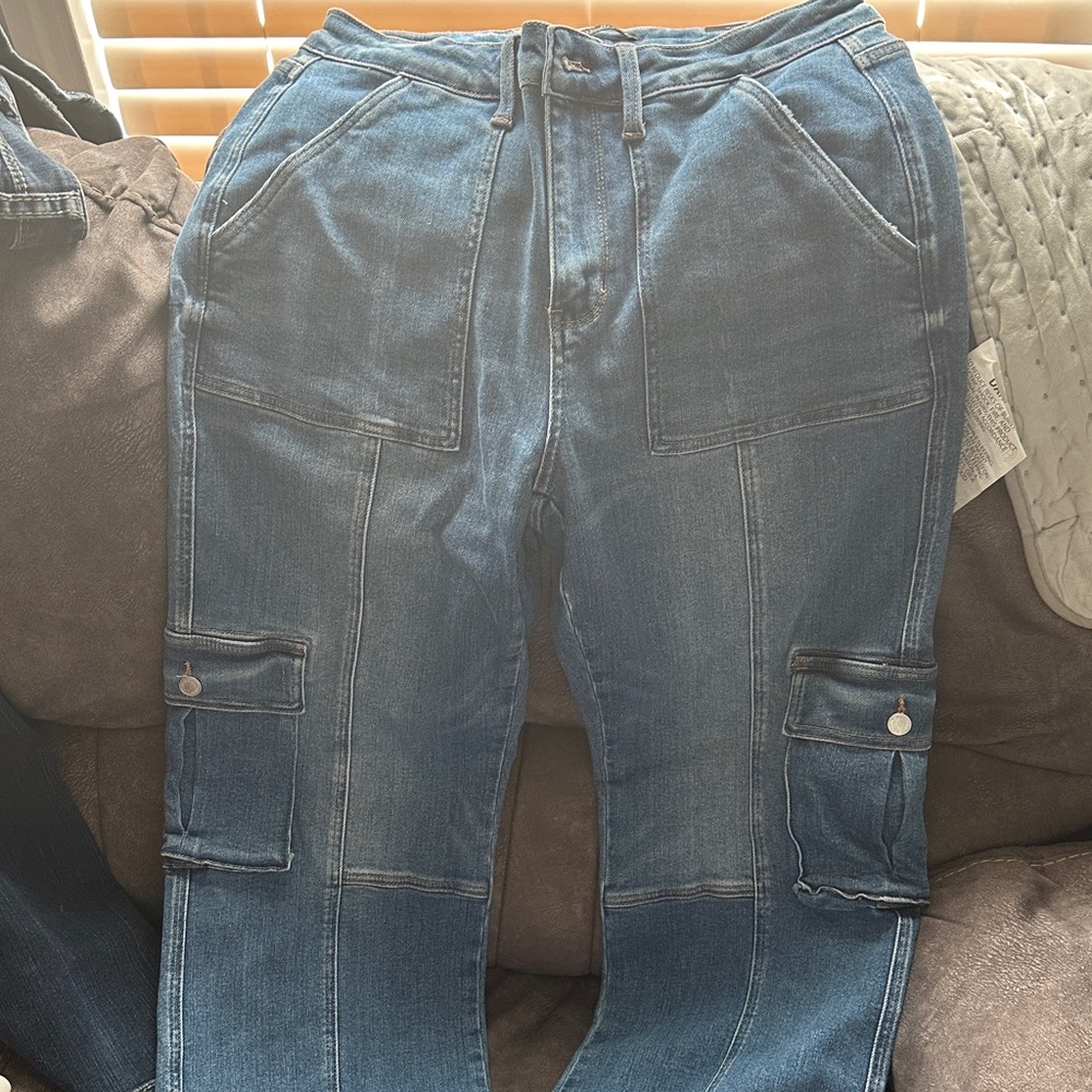 Judy Blue Wide Leg Cargo Jeans - Picture 2 of 5